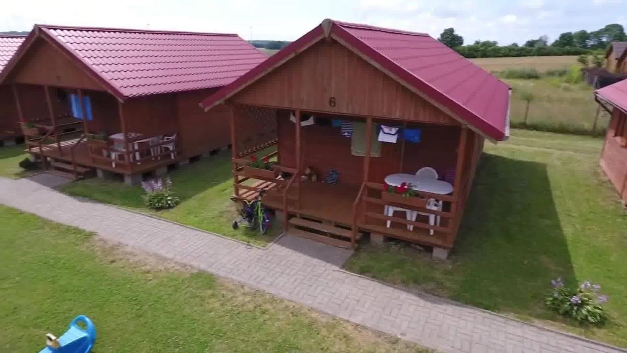 Domki U Karasia Rusinowo  Exteriör bild