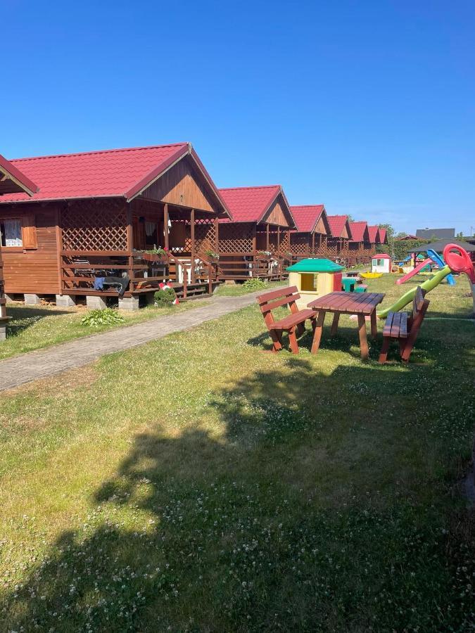 Domki U Karasia Rusinowo  Exteriör bild